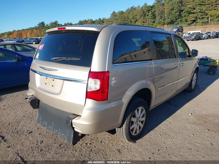 2015 CHRYSLER TOWN & COUNTRY TOURING · Фото 4