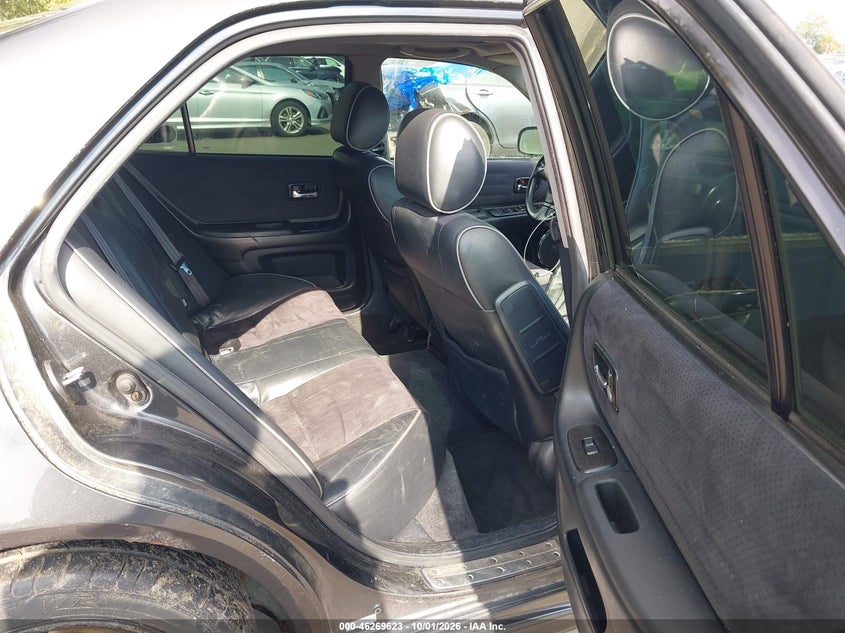 LEXUS IS 300 2002 VIN JTHBD192X20053765