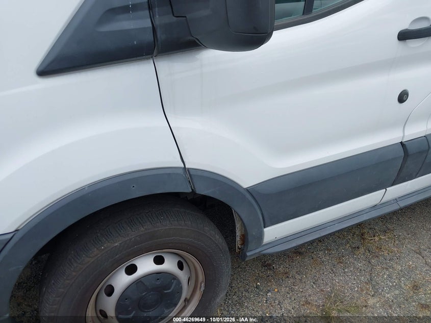 2015 FORD TRANSIT-250 · Фото 6
