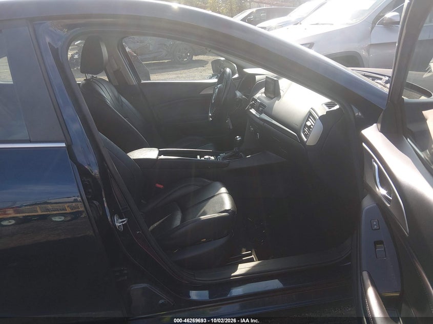 MAZDA MAZDA3 - zdjęcie 5