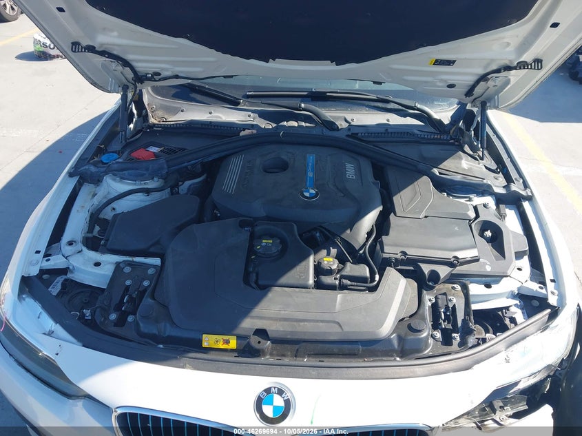 BMW 330E - zdjęcie 10