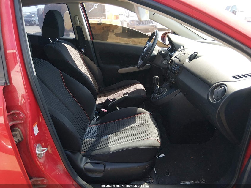 MAZDA MAZDA2 2011 VIN JM1DE1HY0B0120385
