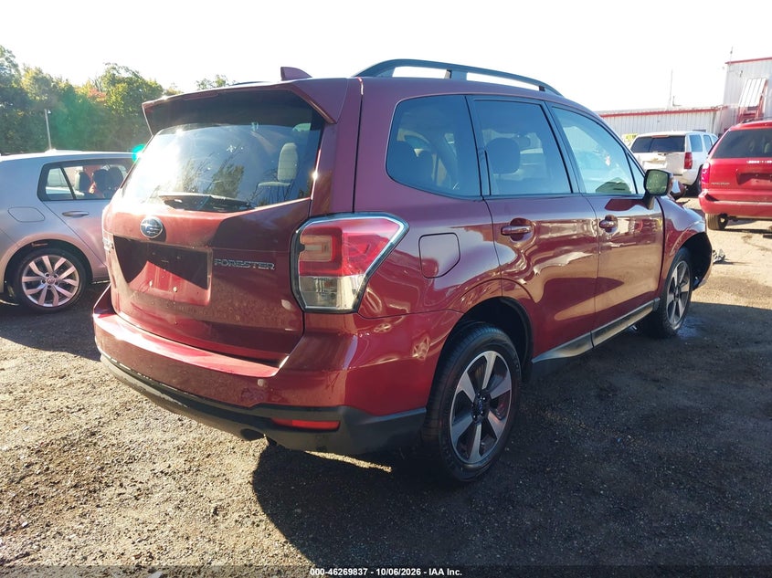 Vin: jf2sjaec1jh614509, lot: 46769946, subaru forester 2.5i premium 20184