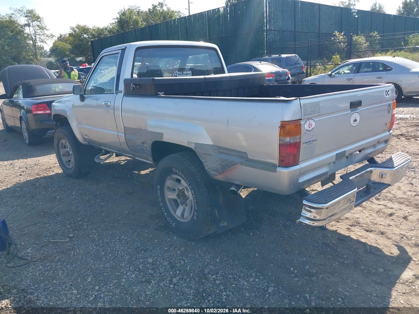 1987 TOYOTA PICKUP
