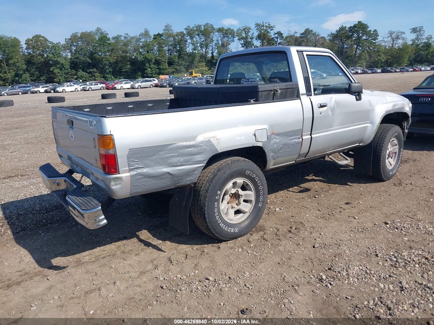 1987 TOYOTA PICKUP