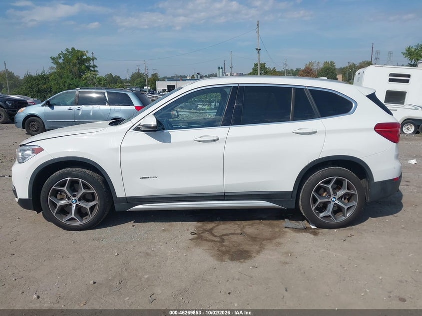 BMW X1 - zdjęcie 14
