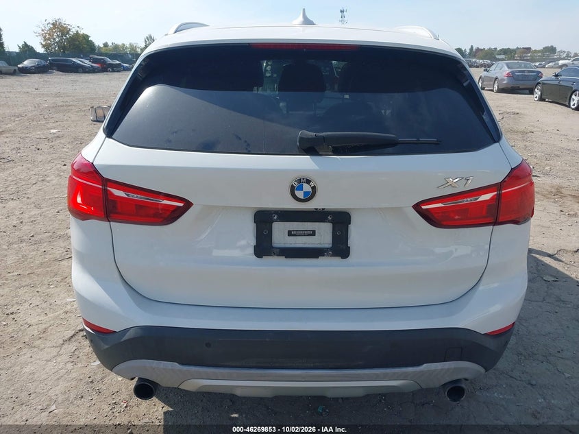 BMW X1 - zdjęcie 16