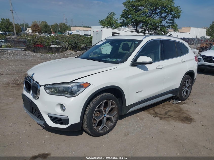 BMW X1 - zdjęcie 2