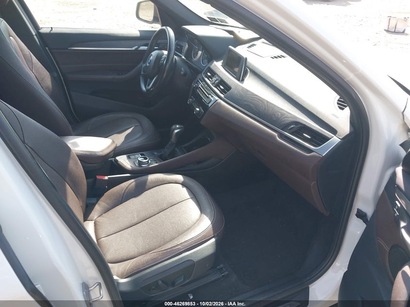 BMW X1 - zdjęcie 5