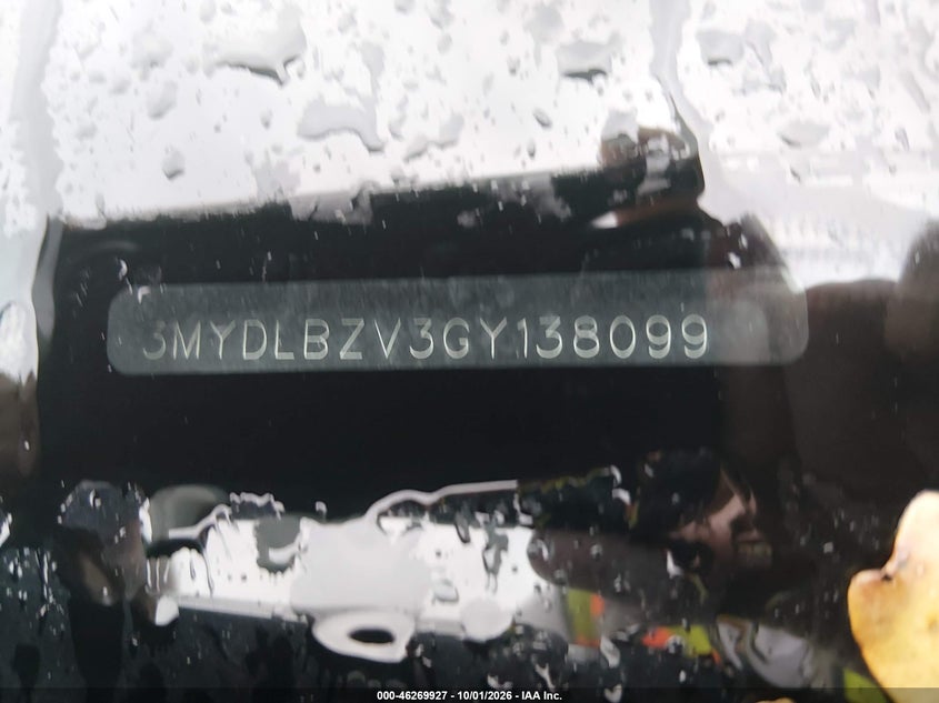 2016 SCION IA · Фото 9