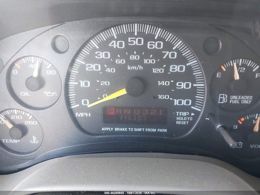 CHEVROLET ASTRO 2000 VIN 1GNDM19W9YB124911
