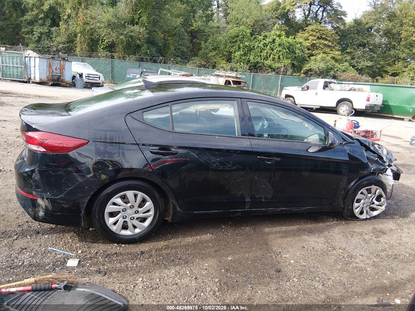 2018 HYUNDAI ELANTRA SE · Фото 14