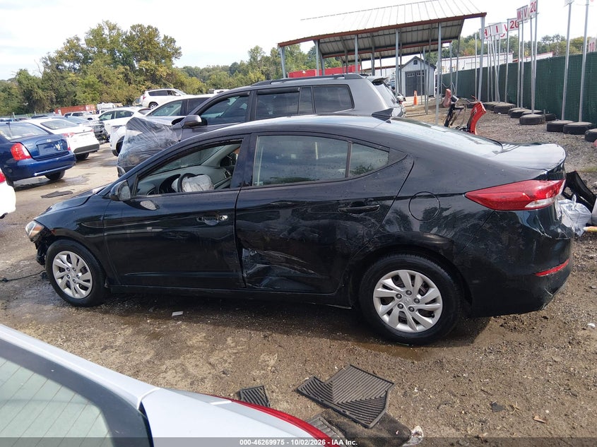 2018 HYUNDAI ELANTRA SE · Фото 15