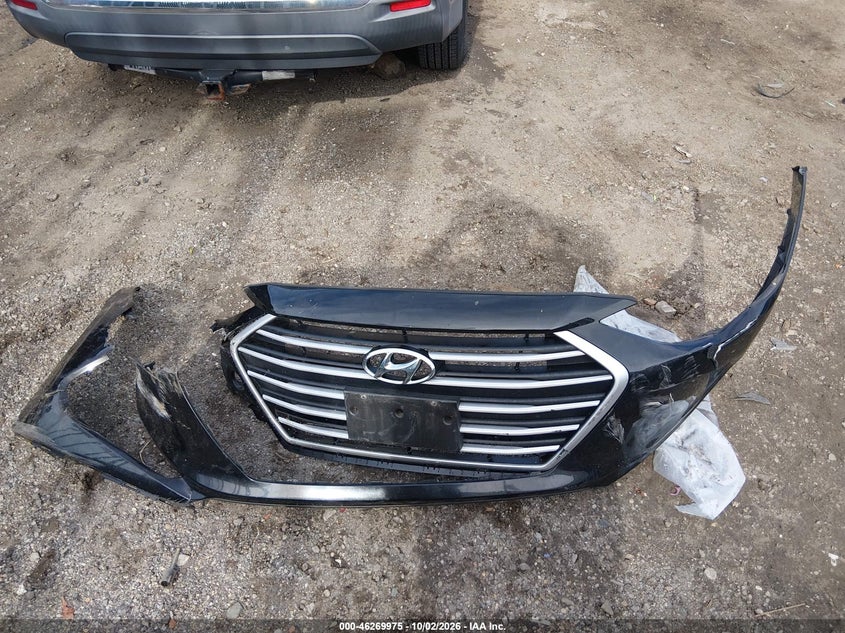 2018 HYUNDAI ELANTRA SE · Фото 12