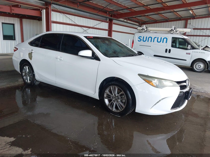 2015 Toyota Camry SE