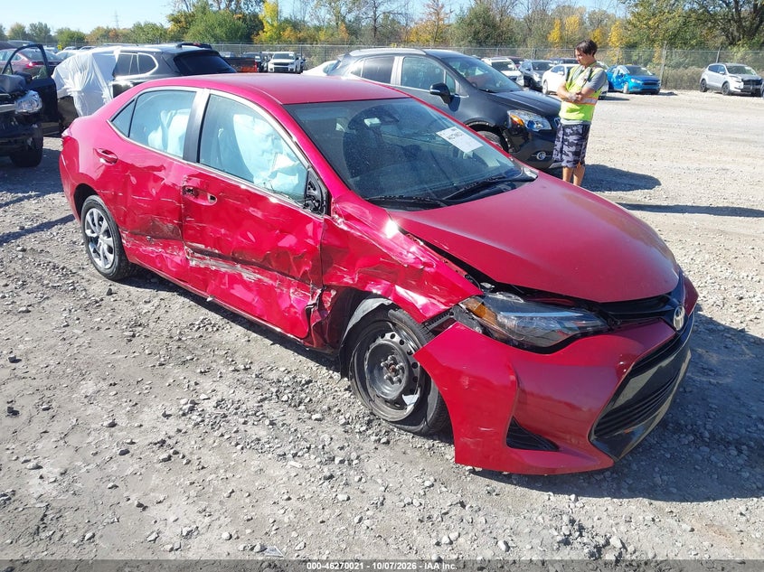 Vin: 2t1burhe4hc835926, lot: 46770135, toyota corolla le 2017 img_1
