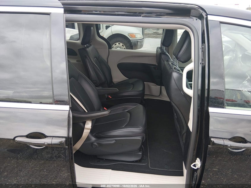 CHRYSLER PACIFICA HYBRID 2024 VIN 2C4RC1S7XRR150103