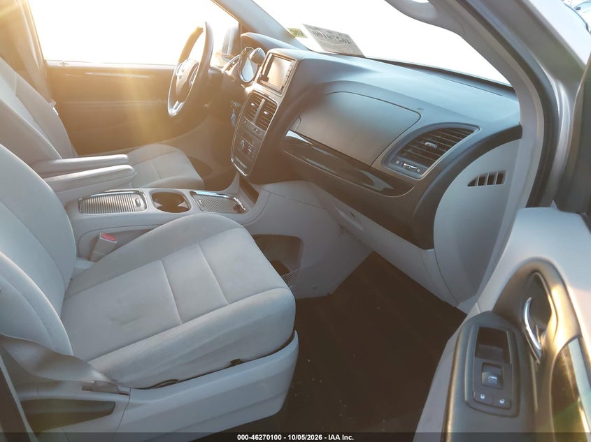 2012 DODGE GRAND CARAVAN CREW · Фото 5