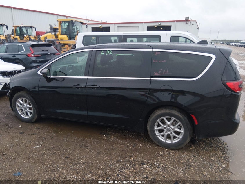 Фото 15 - CHRYSLER PACIFICA