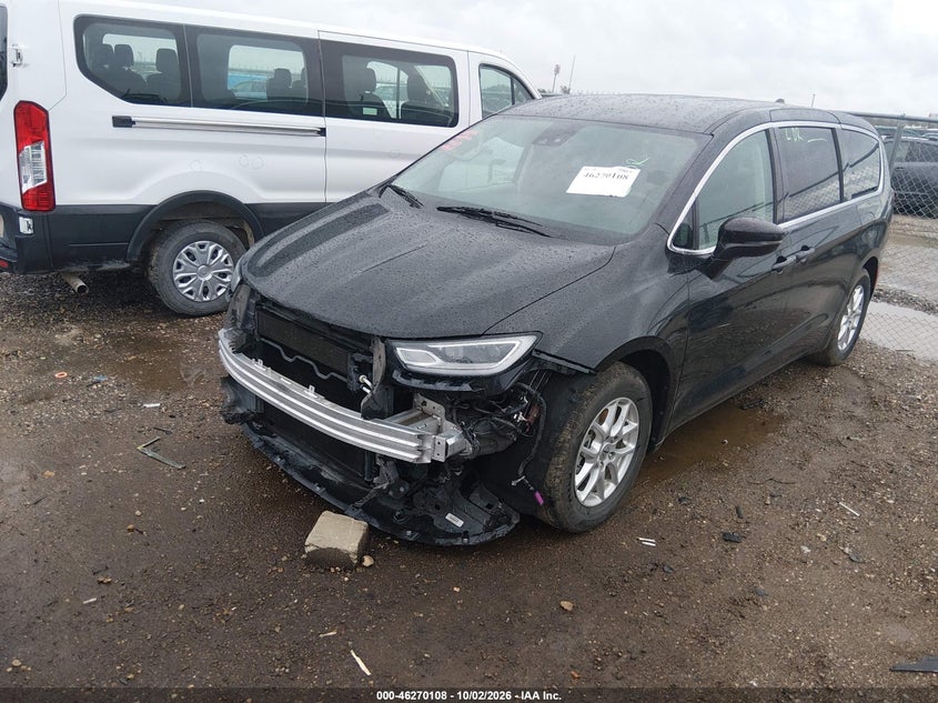 CHRYSLER PACIFICA 2024 VIN 2C4RC1BG3RR136690