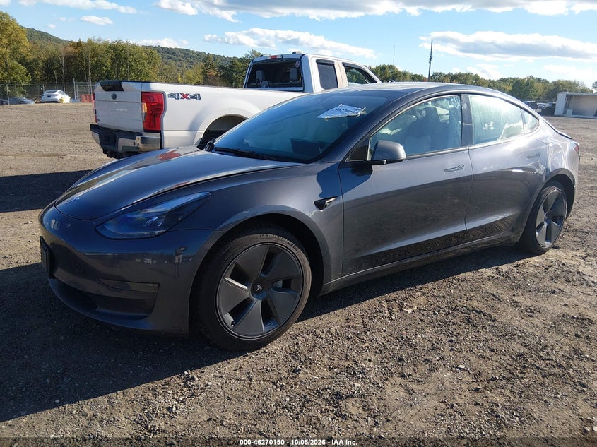 Vin: 5yj3e1ea0pf692228, lot: 46770267, tesla model 3 rear-wheel drive 20232