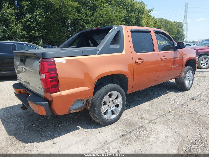 2007 CHEVROLET AVALANCHE 1500 LT · Фото 4