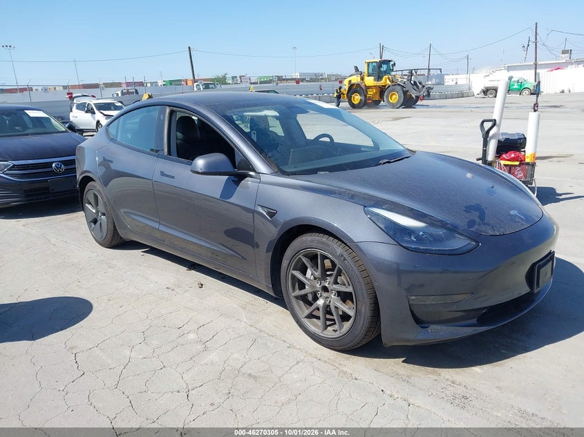 Vin: 5yj3e1ea4mf003318, lot: 46770422, tesla model 3 standard range plus rear-wheel drive 2021 img_1