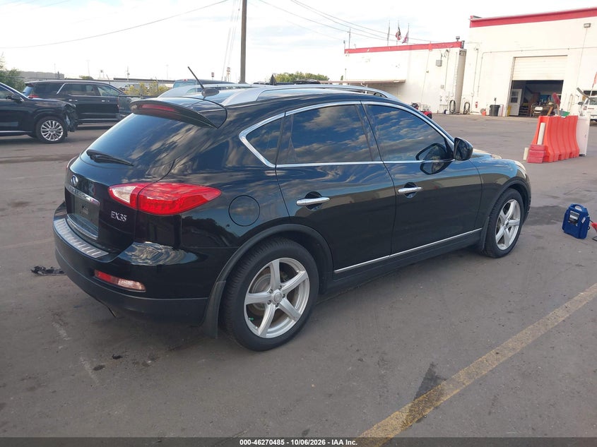 2009 INFINITI EX35 JOURNEY · Фото 4