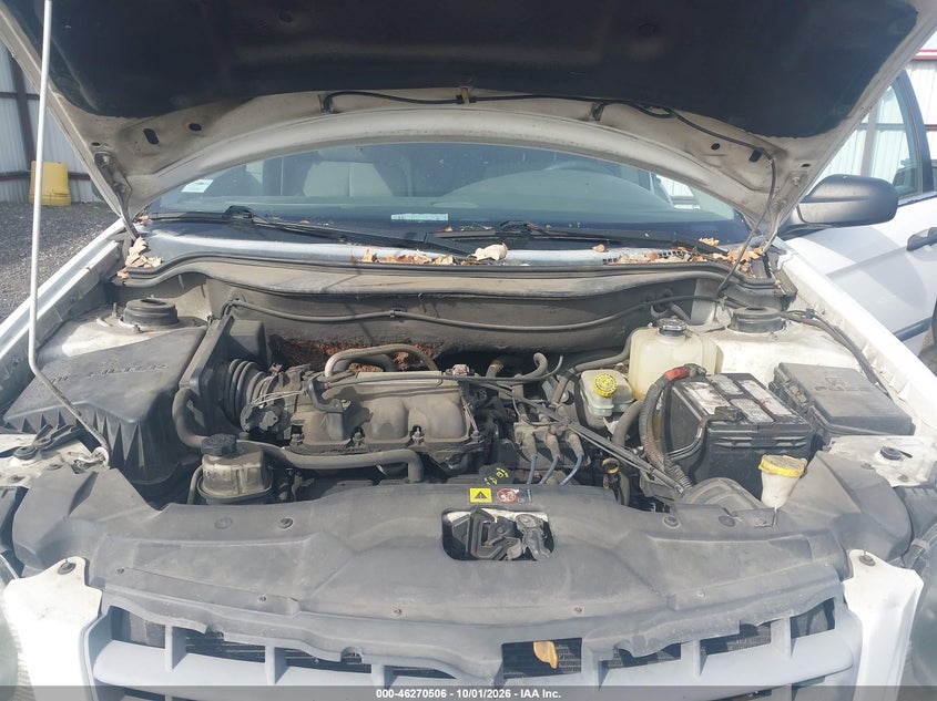 2005 CHRYSLER PACIFICA · Фото 10
