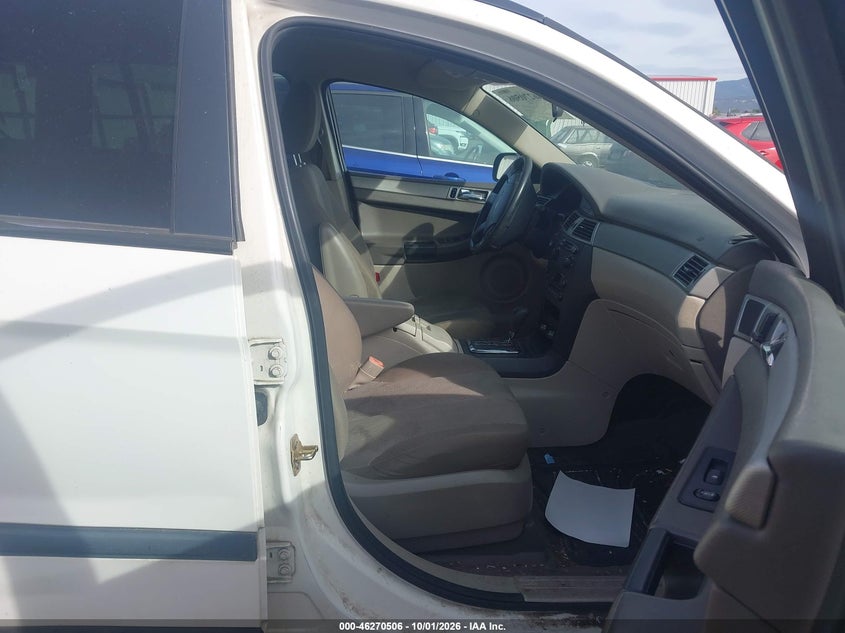 2005 CHRYSLER PACIFICA · Фото 5
