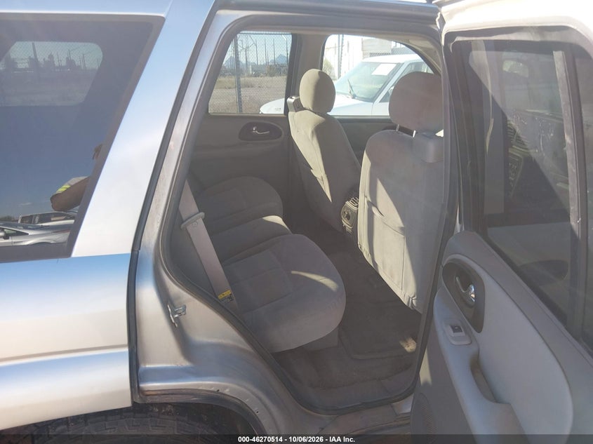 2006 CHEVROLET TRAILBLAZER LS · Photo 8