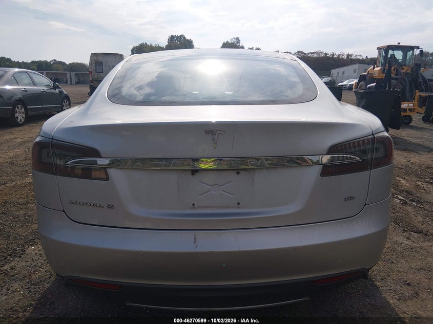 TESLA MODEL S 2014 VIN 5YJSA1H11EFP62187