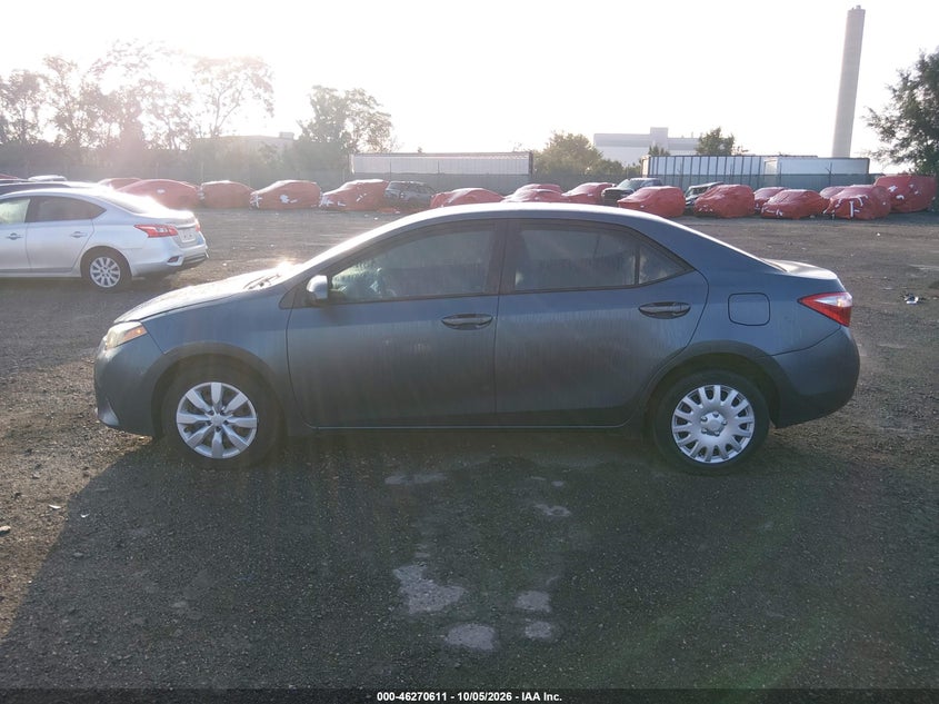 TOYOTA COROLLA - zdjęcie 14