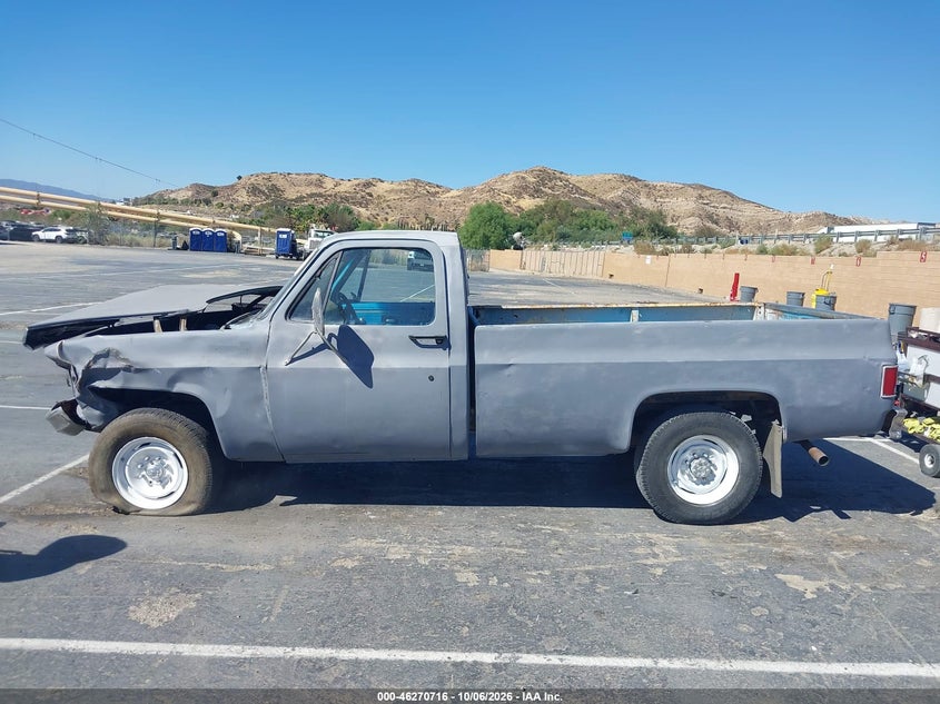 Фото 14 - CHEVROLET SILVERADO 2500