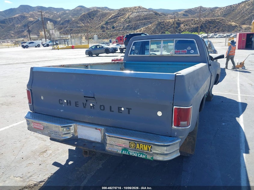1977 CHEVROLET SILVERADO 2500