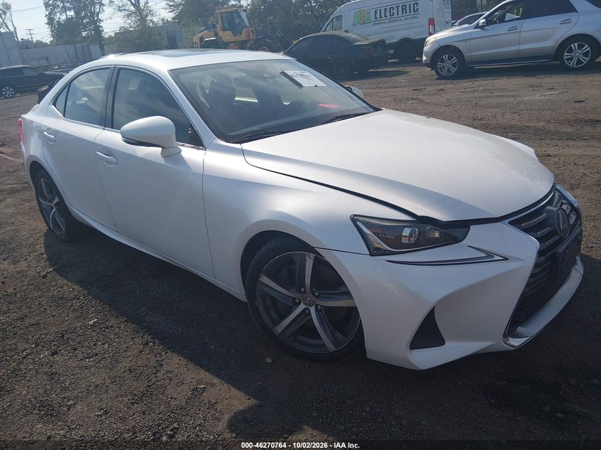 Vin: jthcm1d22h5017673, lot: 46770881, lexus is 300 2017 img_1