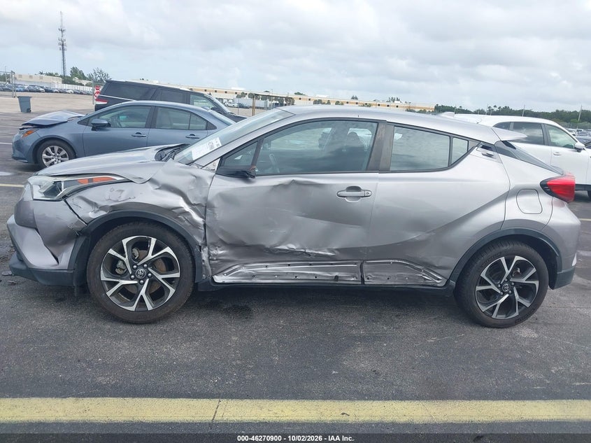 TOYOTA C-HR - zdjęcie 6