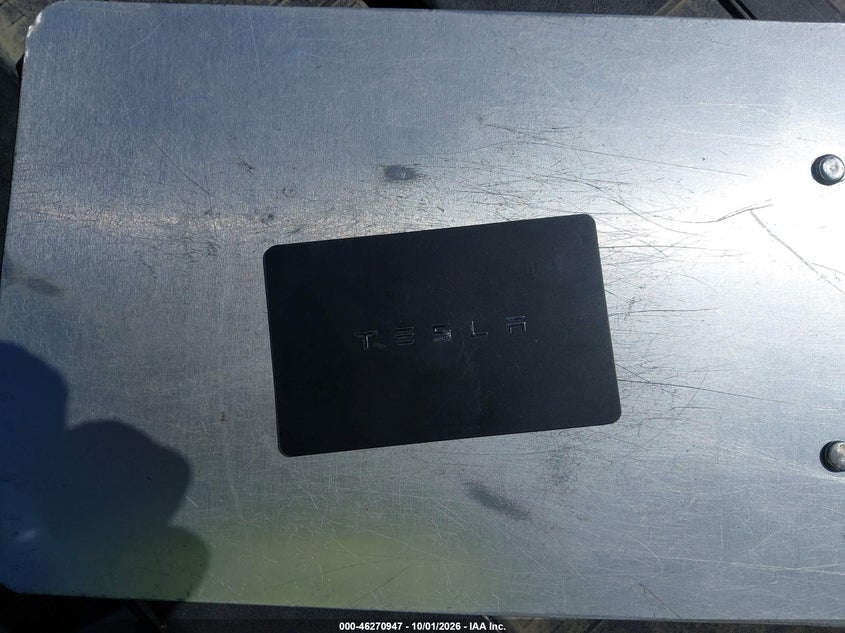 TESLA MODEL 3 - zdjęcie 11