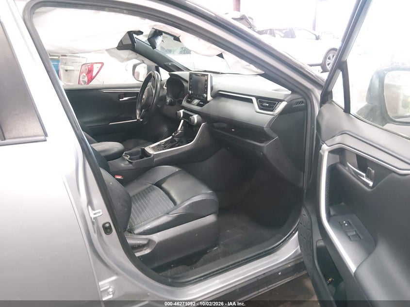 TOYOTA RAV4 HYBRID - zdjęcie 5