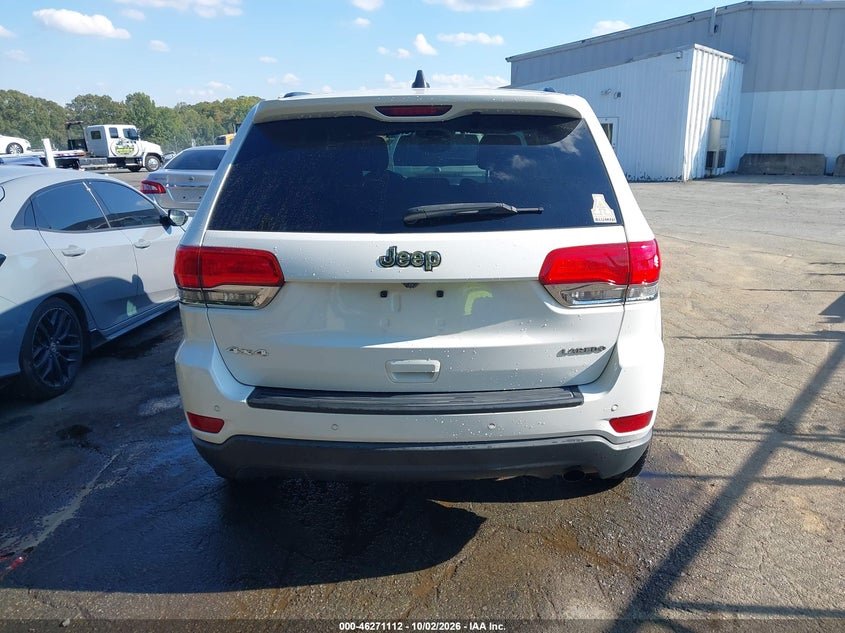 JEEP GRAND CHEROKEE - zdjęcie 17