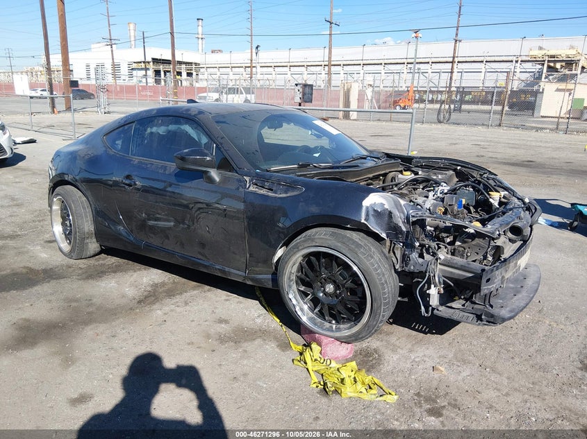 Vin: jf1znaa11f8701636, lot: 46771413, scion fr-s 20151