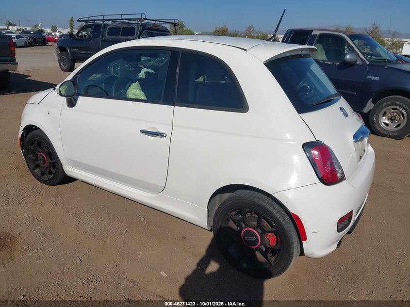 2015 FIAT 500 SPORT · Фото 3