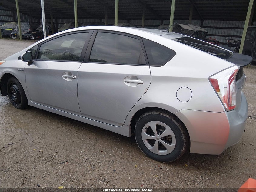 Vin: jtdkn3du0d5559050, lot: 46771561, toyota prius four 20133