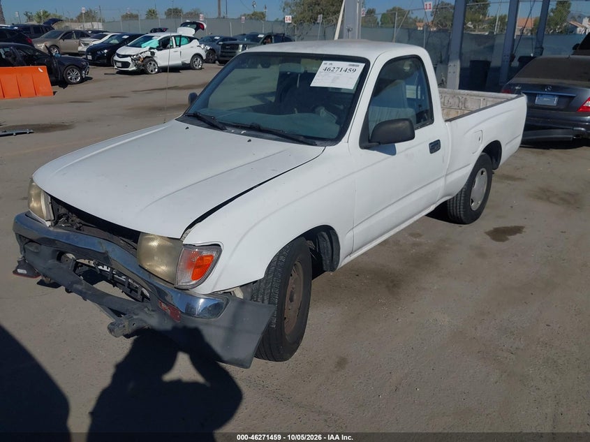 1998 Toyota Tacoma, Front End, IAAI, VIN 4TANL42N0WZ091784 — photo 2