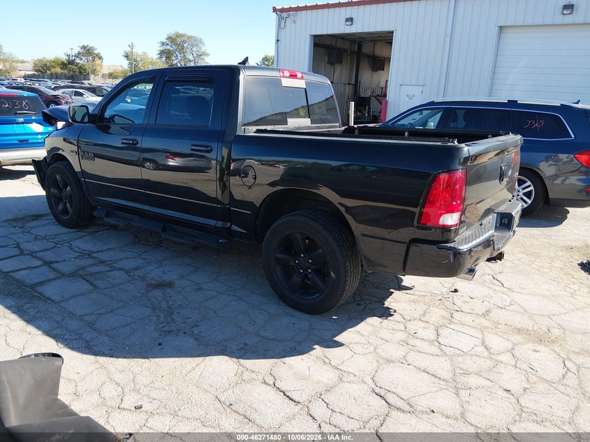 Vin: 1c6rr7lt5js163686, lot: 46771597, ram 1500 big horn  4x4 5'7 box 20183
