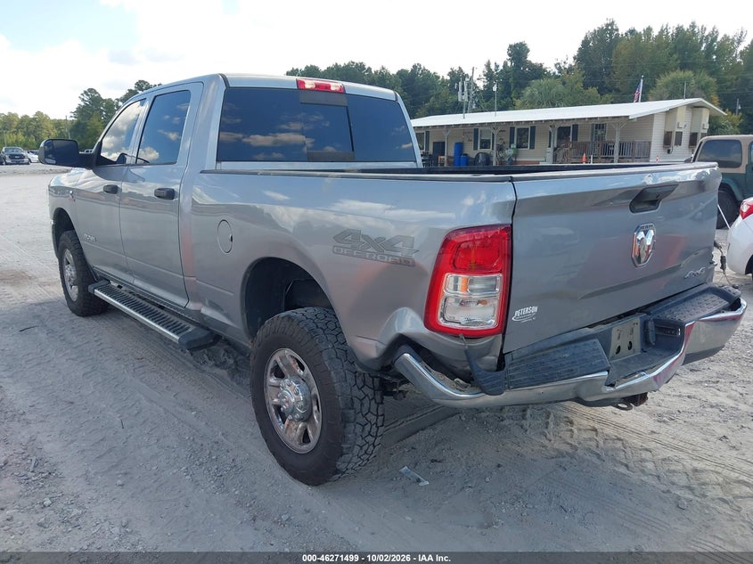 Vin: 3c6ur5cl7lg258923, lot: 46771616, ram 2500 tradesman  4x4 6'4 box 20203