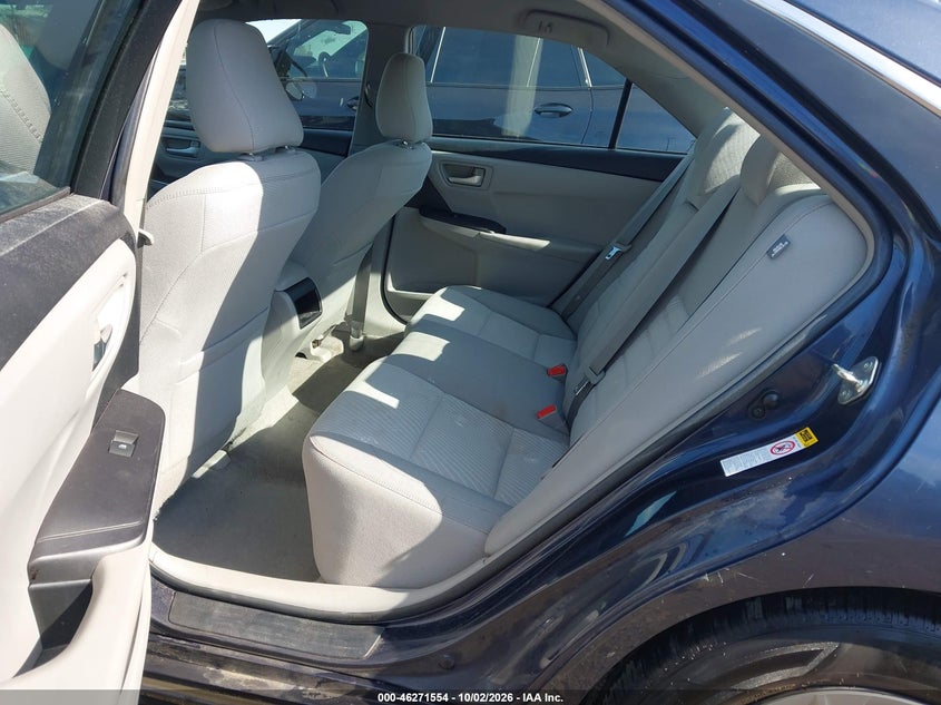 TOYOTA CAMRY - zdjęcie 8
