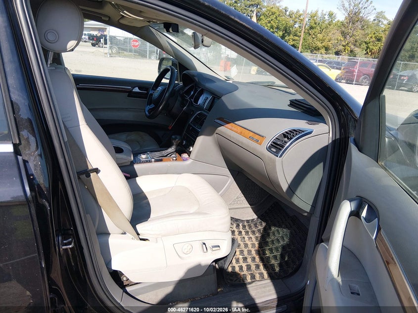 Photo 5 - AUDI Q7