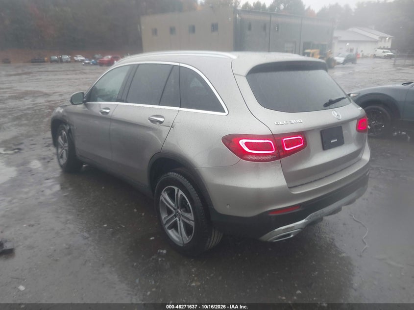 Vin: w1n0g8ebxnv379712, lot: 46771754, mercedes-benz glc 300 4matic suv 20223
