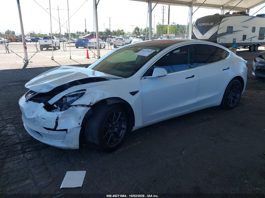 Vin: 5yj3e1ea4hf001574, lot: 46771781, tesla model 3 long range/standard 20172